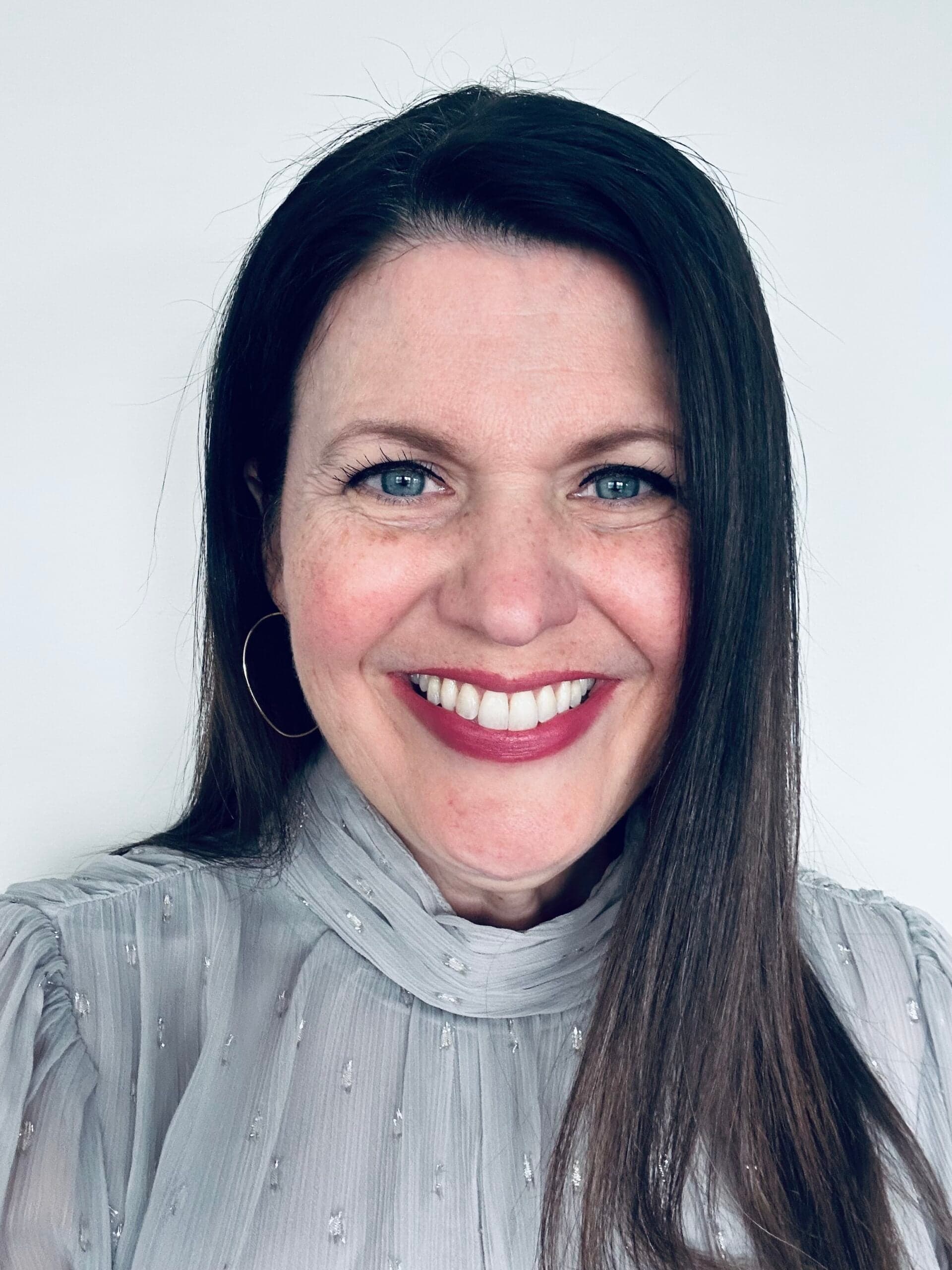 Gwen Hammes headshot