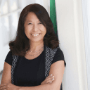 photo of Jennifer Apy