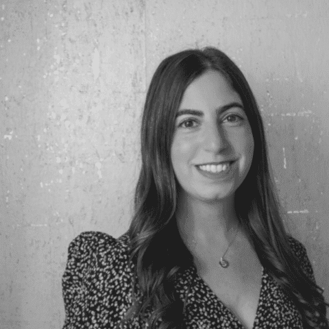 photo of Sheena Hakimian