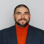 Akande Davis Headshot GNW Consulting